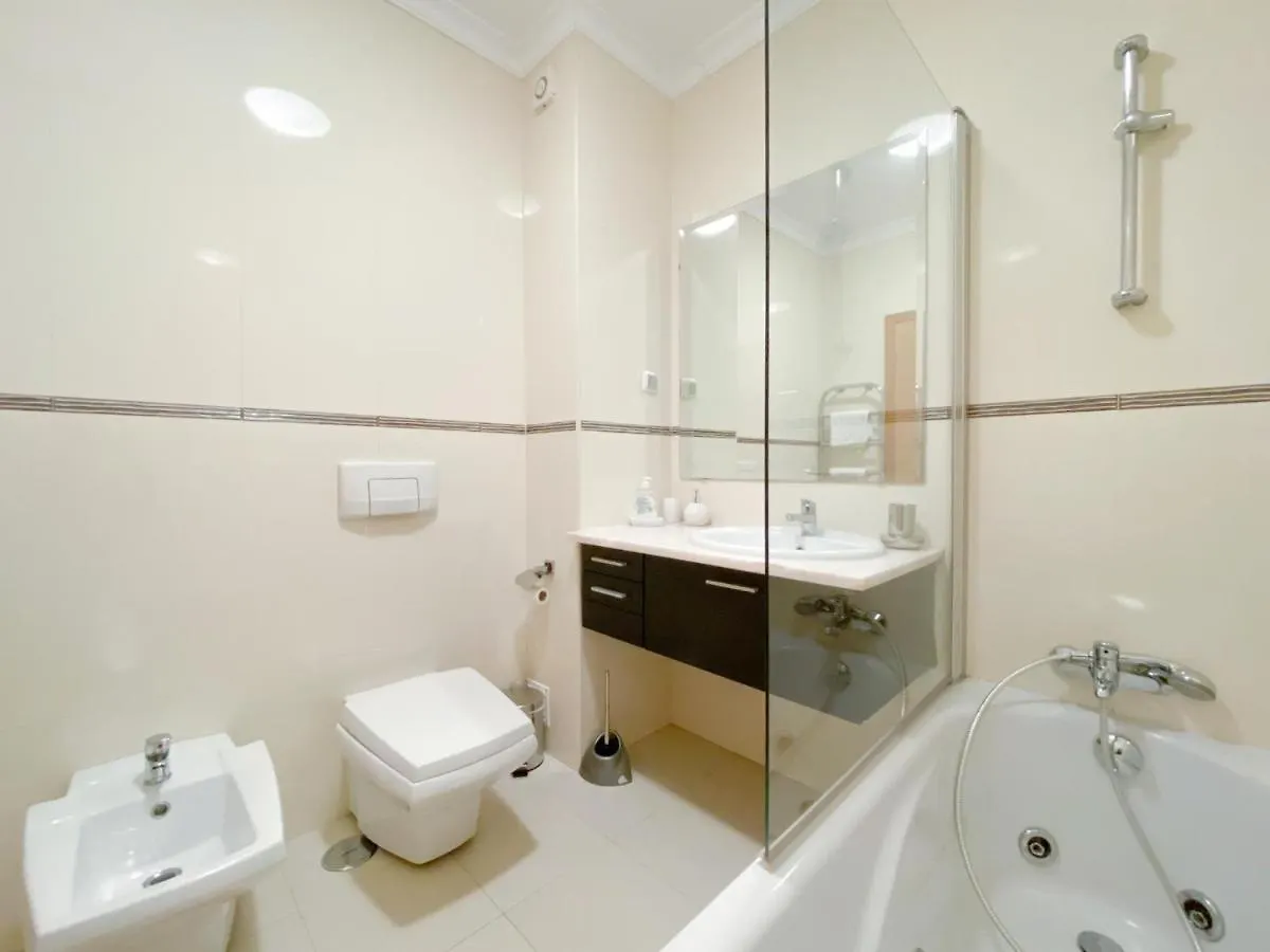 Casa Bruna - No Centro Da Cidade De Lagos Com Piscina, Ar Condicionado E Estacionamento Apartment