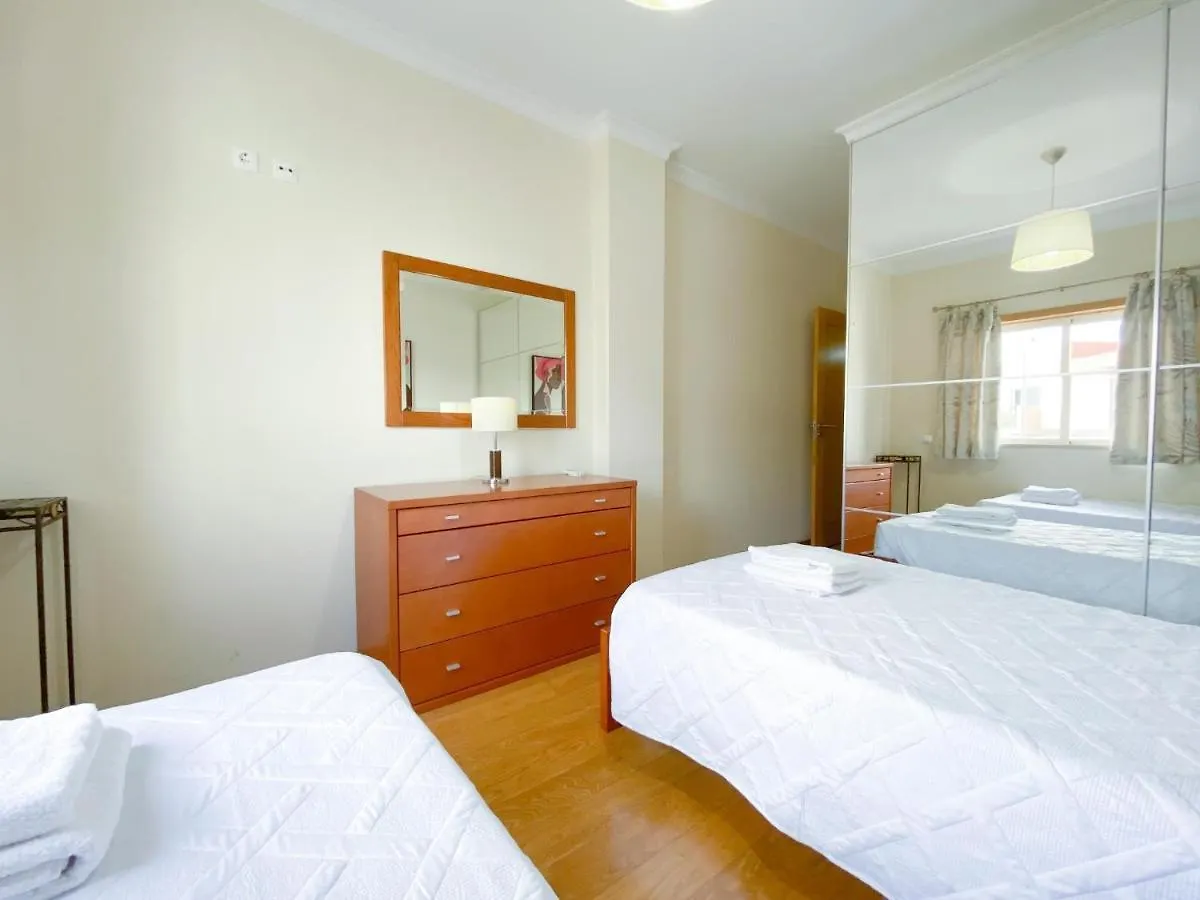 Casa Bruna - No Centro Da Cidade De Lagos Com Piscina, Ar Condicionado E Estacionamento Apartment