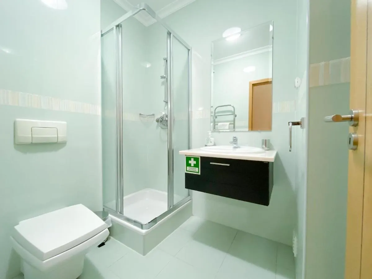 Casa Bruna - No Centro Da Cidade De Lagos Com Piscina, Ar Condicionado E Estacionamento